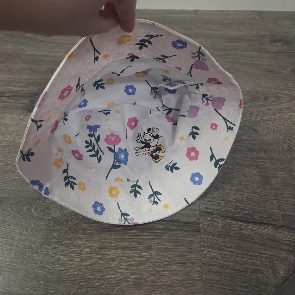 Disney Minnie Mouse Girls Reversible Bucket Hat NWT